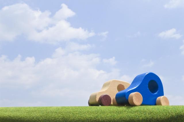 デミオとアクセラを徹底比較！スペックや維持費の違いをチェックしよう