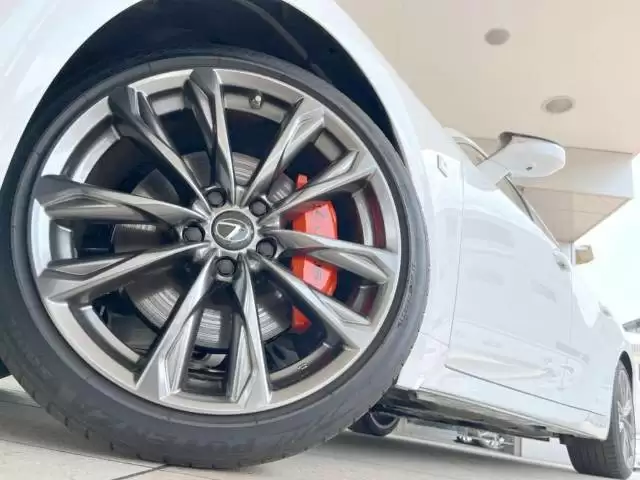 レクサスの新型ISにワゴンタイプが追加?4代目登場のうわさと3代目の特徴