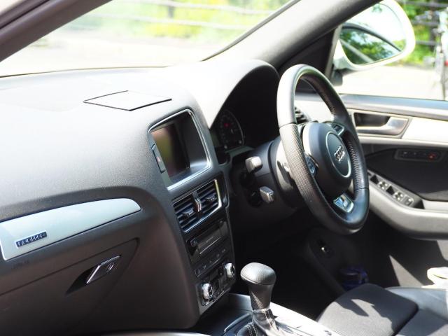 現行アウディQ5を低価格で入手するなら狙い目と言えるのが前期モデル！