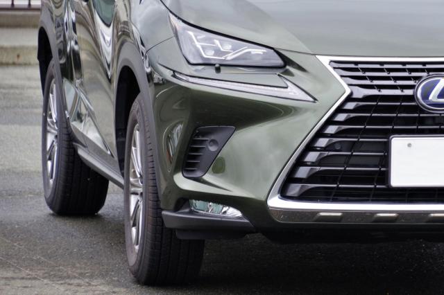 レクサスNXはコンパクトクロスオーバーSUV!歴史や魅力を解説