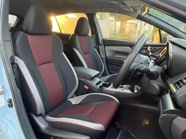 インプレッサスポーツの歴史を振り返る!グレードやスペックも解説