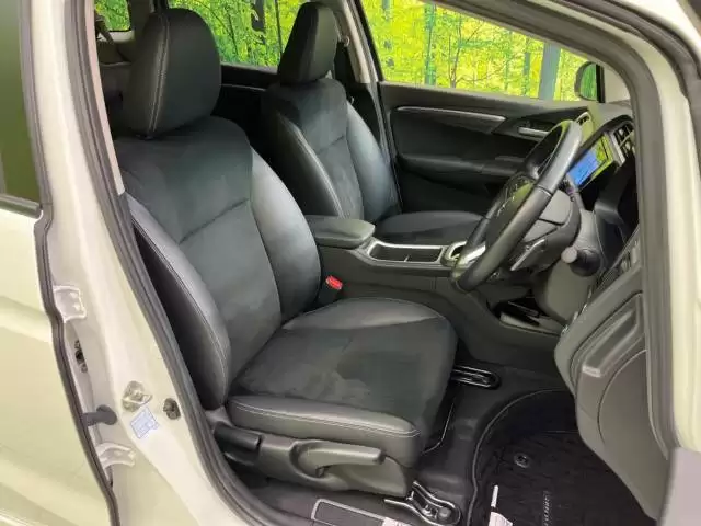 シャトル誕生の歴史を振り返る！魅力やグレードごとのスペックも解説