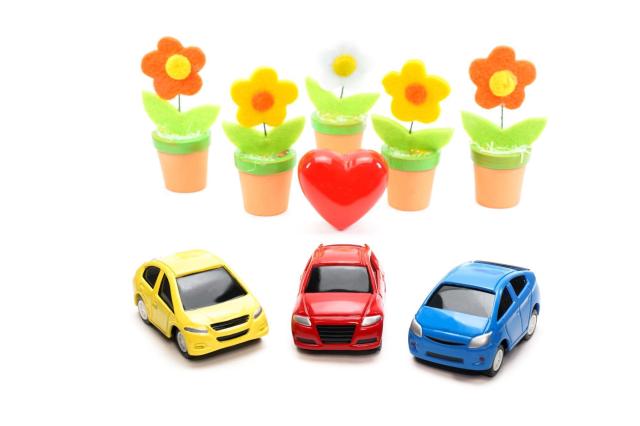 トヨタ「パッソ」のグレードによる違いは?旧型や比較ポイントも紹介