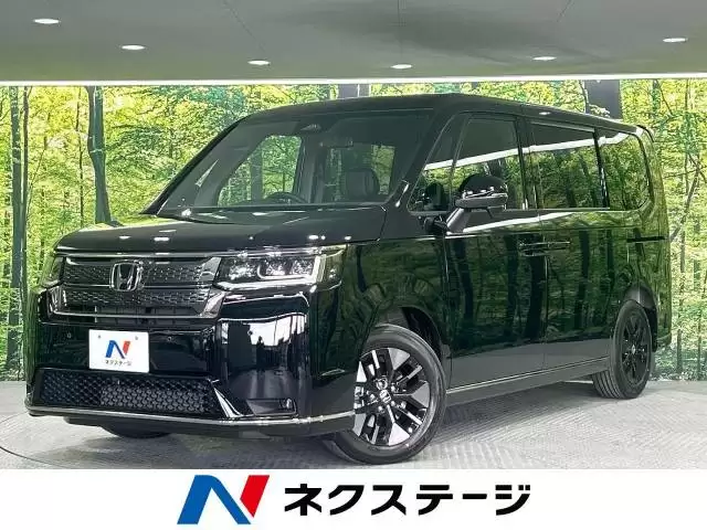 最小回転半径5.2mのフリード!扱いやすさや室内の特徴をご紹介