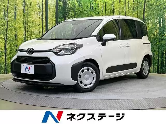 最小回転半径5.2mのフリード!扱いやすさや室内の特徴をご紹介