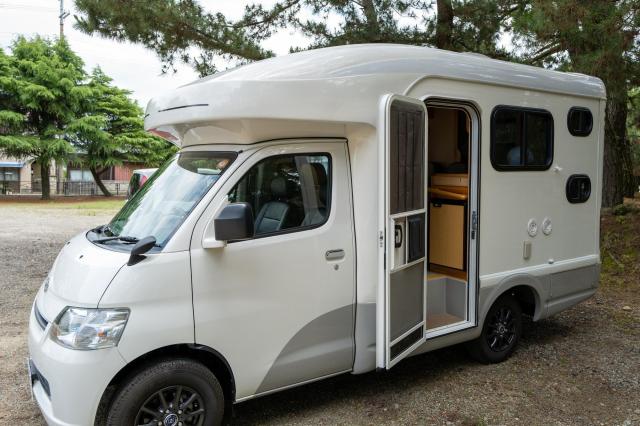 車中泊にも活用できる車種21選！選び方や危険性も押さえておこう！