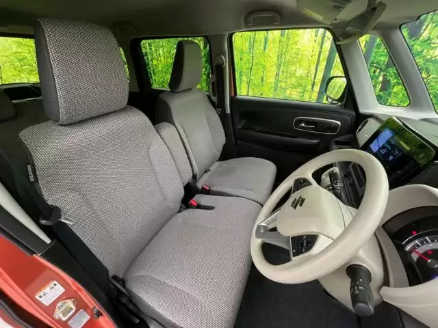 スズキ ワゴンRスマイルが気になる!購入前に長所や注意点を確認しておこう