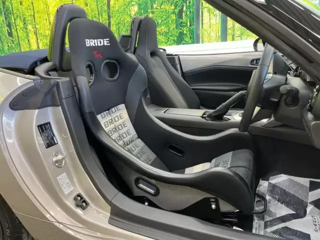 マツダ ロードスター 990Sとは？現行モデルから消えたのはなぜ？