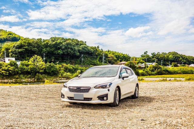 インプレッサの燃費性能は？ライバル車との違いを紹介します！