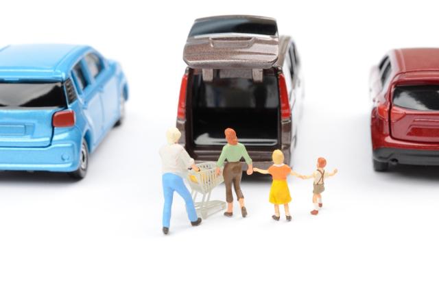 トヨタ シエンタのトランク容量はどのくらい？サイズや機能を徹底解説