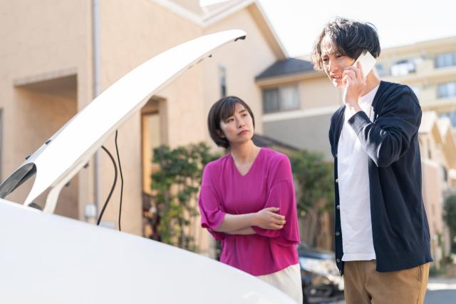 車のエンジンがかからない?トラブルの原因・対処法や事前対策を解説