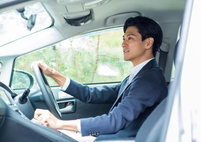 車のニュートラルにはどのような意味や役割がある？使い方を徹底解説！