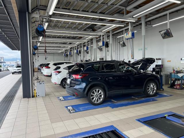 出店地域学校との連携と自動車整備士不足の解消へ SUV LAND 鹿児島で高校生の職場体験を開催!