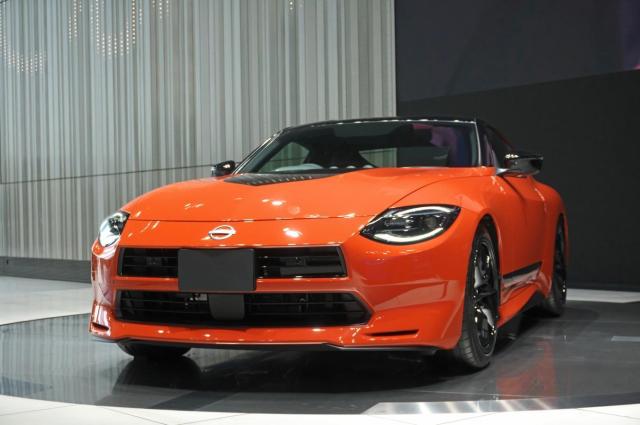 フェアレディZの歴史に迫る!おすすめの世代や現行モデルの特徴