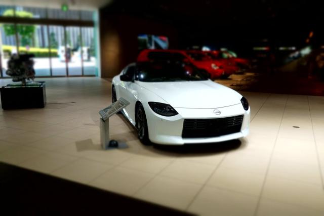 フェアレディZの歴史に迫る!おすすめの世代や現行モデルの特徴