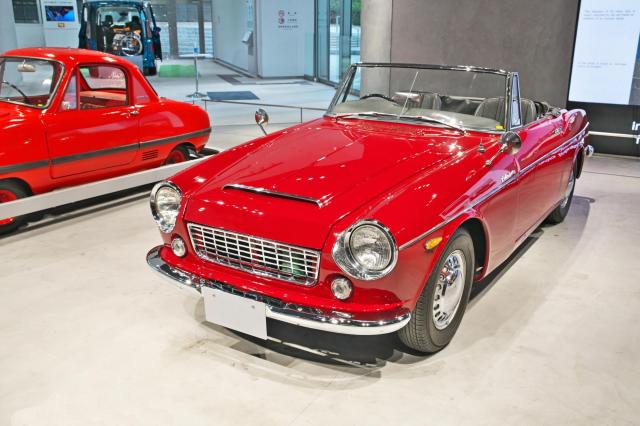 フェアレディZの歴史に迫る!おすすめの世代や現行モデルの特徴