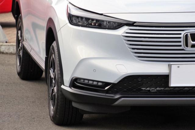 ヴェゼルとハリアーの特徴や性能を徹底比較！違いを比べてみよう