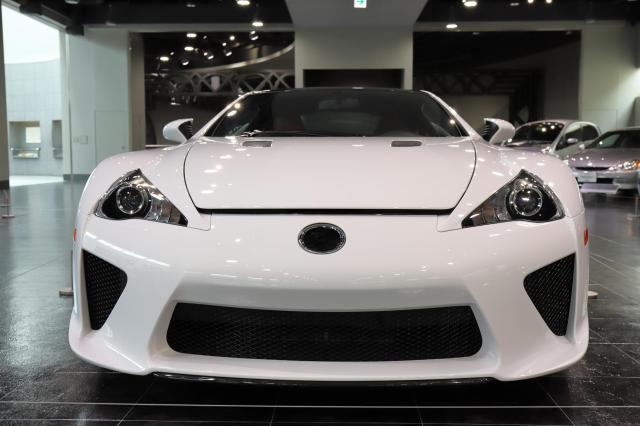 レクサス LFAの開発と活躍までの歴史とは？現在の流通状況も解説