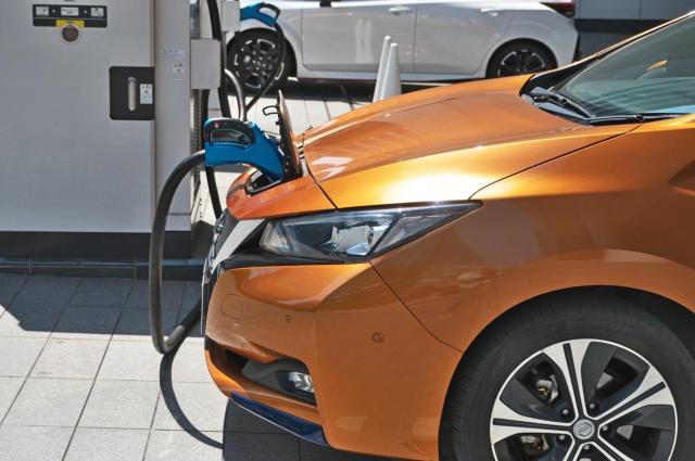 日産とルノーが新たな契約を締結!2社の新たな戦略とは?