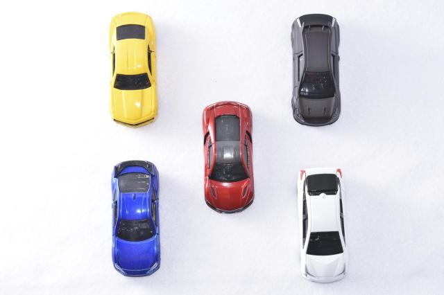 ポルシェのマカンとカイエンの違いは?SUVモデルのライバル車も紹介