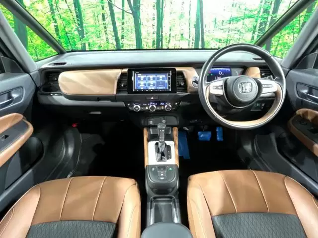 フィットのカラーを徹底解説!ボディや内装のバリエーションは?