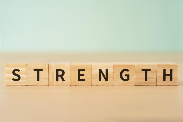 シビックは優れた燃費性能とスポーティーな走りが魅力!ライバル3車種と比較