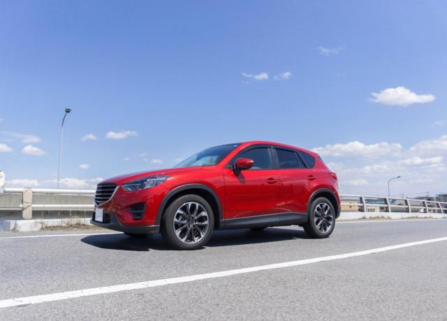 CX-3の後部座席は狭い？大人5人乗車や快適性について乗り心地を徹底検証！