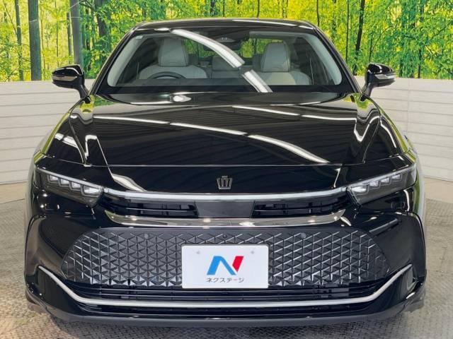 クラウン マイナーチェンジ!2024年新型クロスオーバーのグレード体系や装備の変更点を徹底解説