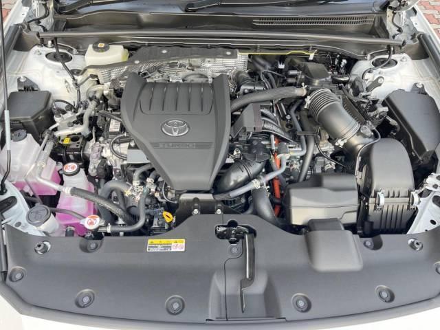 クラウン マイナーチェンジ!2024年新型クロスオーバーのグレード体系や装備の変更点を徹底解説