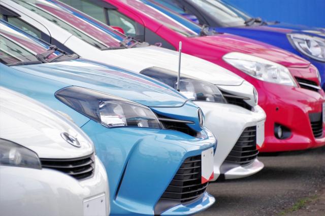 ヤリスの乗り心地が良い5つの秘密！小型車の常識を覆す快適性