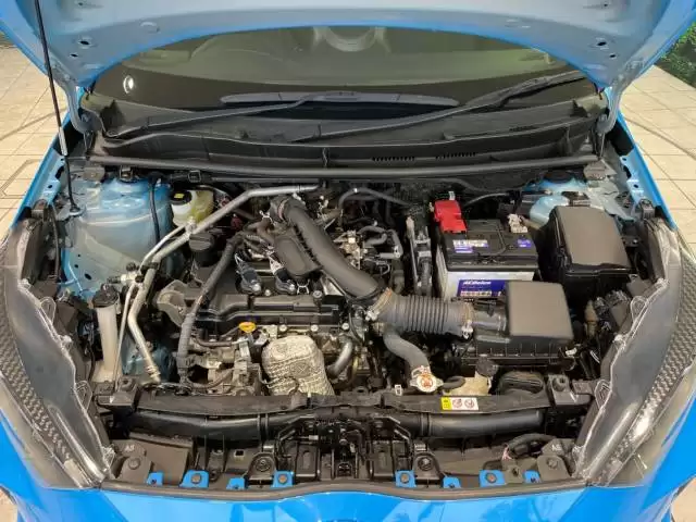 ヤリスの乗り心地が良い5つの秘密！小型車の常識を覆す快適性