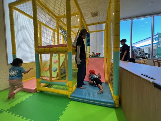 ネクステージ南佐賀店を 地元保育園のこどもたちが訪問！