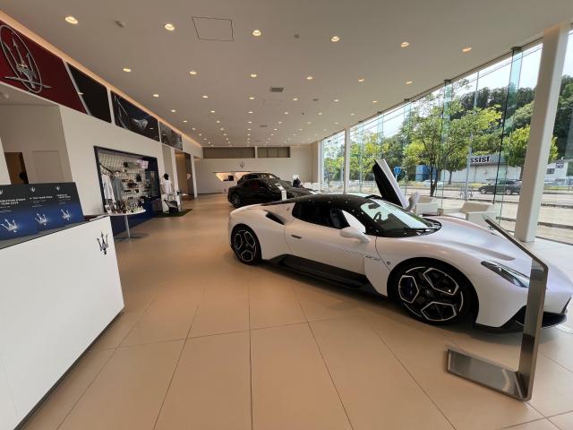 「日経ブランドドキュメント」の企画においてマセラティ仙台を取材いただきました