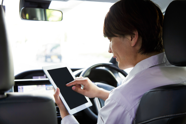 車でWi-Fiを使うメリットと選び方は？通信速度や契約の条件も比較