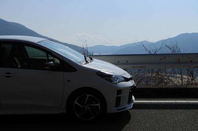 新型GRヤリスは最大304馬力!2024年マイナーチェンジを経た実力とは