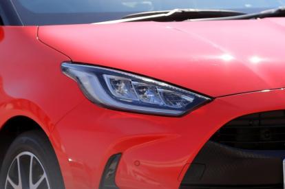 ヤリスのMT車に乗る魅力とは？グレードごとの装備やAT車との違いを解説