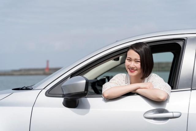 スズキのセダン「キザシ」の特徴とは?他の国産セダンやスズキ車も紹介