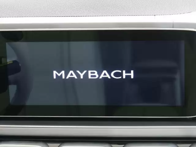 マイバッハ各モデルの値段やスペックは?最高級車の装備や機能も解説