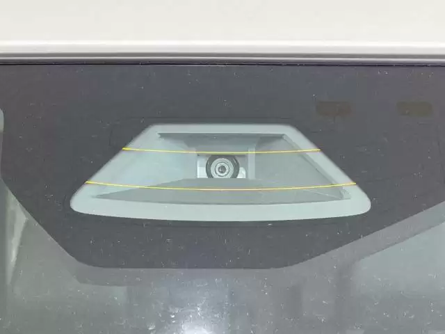 新型スペーシアがフルモデルチェンジ!燃費性能や快適装備などの改良点を解説