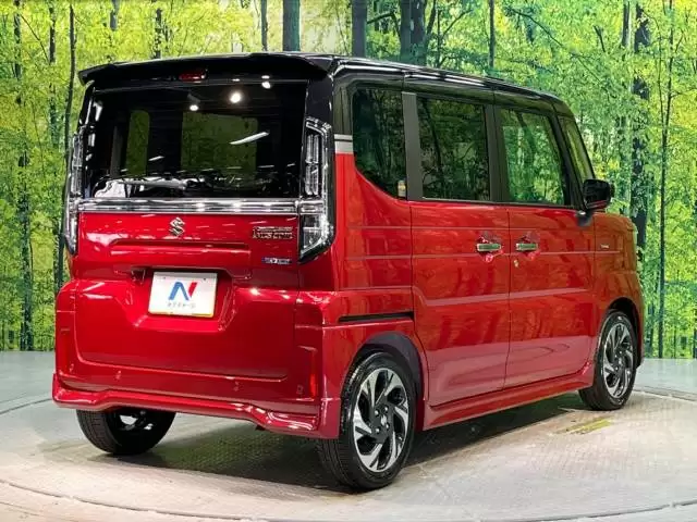 新型スペーシアがフルモデルチェンジ!燃費性能や快適装備などの改良点を解説