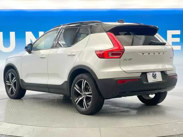 ボルボ XC40はどのような車?特徴や仕様変更内容をチェックしよう