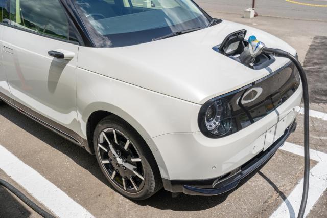 未来志向EV Honda eの魅力とは?走行性能や内装を徹底解説