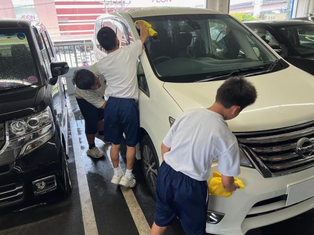 名古屋市立有松中学校特別支援学級の生徒がネクステージ大高店で職場体験を実施 ~新たな経験から学生の可能性を支援~