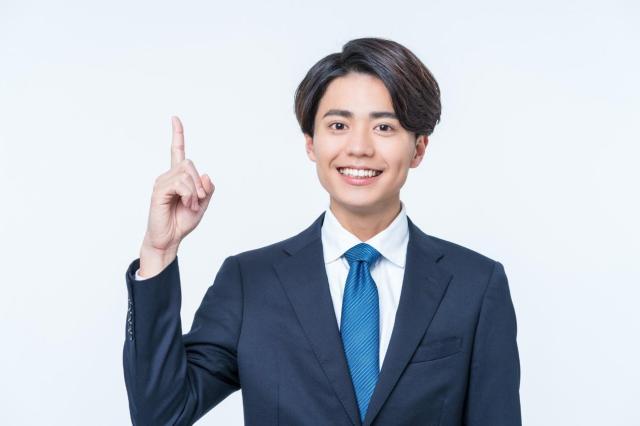 車のボディに鉄粉が付着する原因とは?除去方法やボディケアについて解説