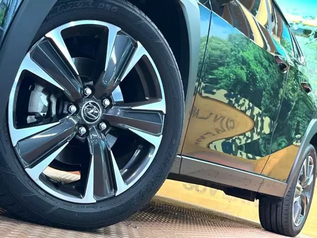 レクサスUXは2026年にフルモデルチェンジ?2023年の改良についても解説