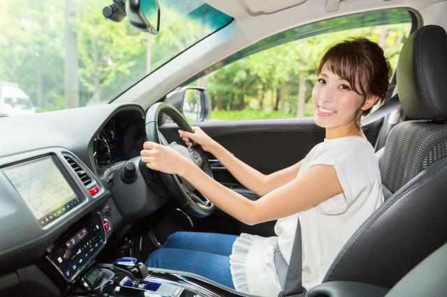 ヤリスクロスとは？歴史から最新の売買価格まで徹底解説