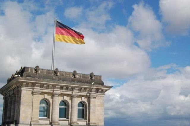 車のエンブレム図鑑：デザインの魅力と歴史を徹底解剖