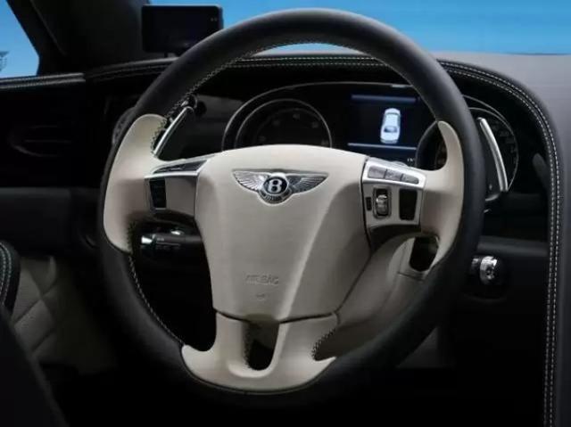 車のエンブレム図鑑：デザインの魅力と歴史を徹底解剖