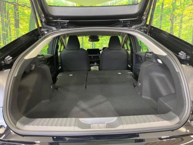 プリウスの荷室