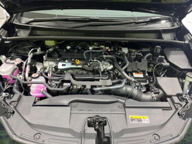 プリウスのエンジン部分